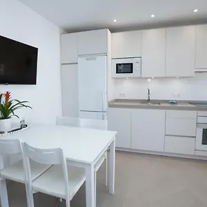 Apartamento Edf. Delfín 6º7, Nerja