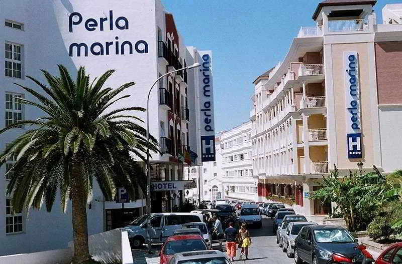 Hotel Sercotel Perla Marina location